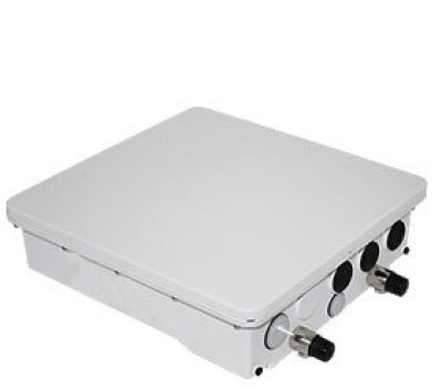 Proxim Wireless Tsunami QB-8200 Data Networking