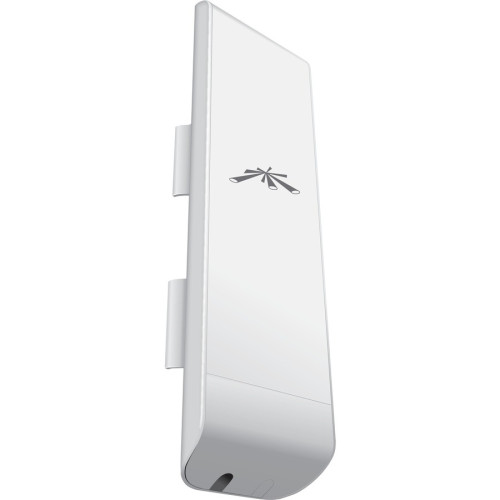 Ubiquiti Networks NanoStation M Point to Multipoint Wireless
